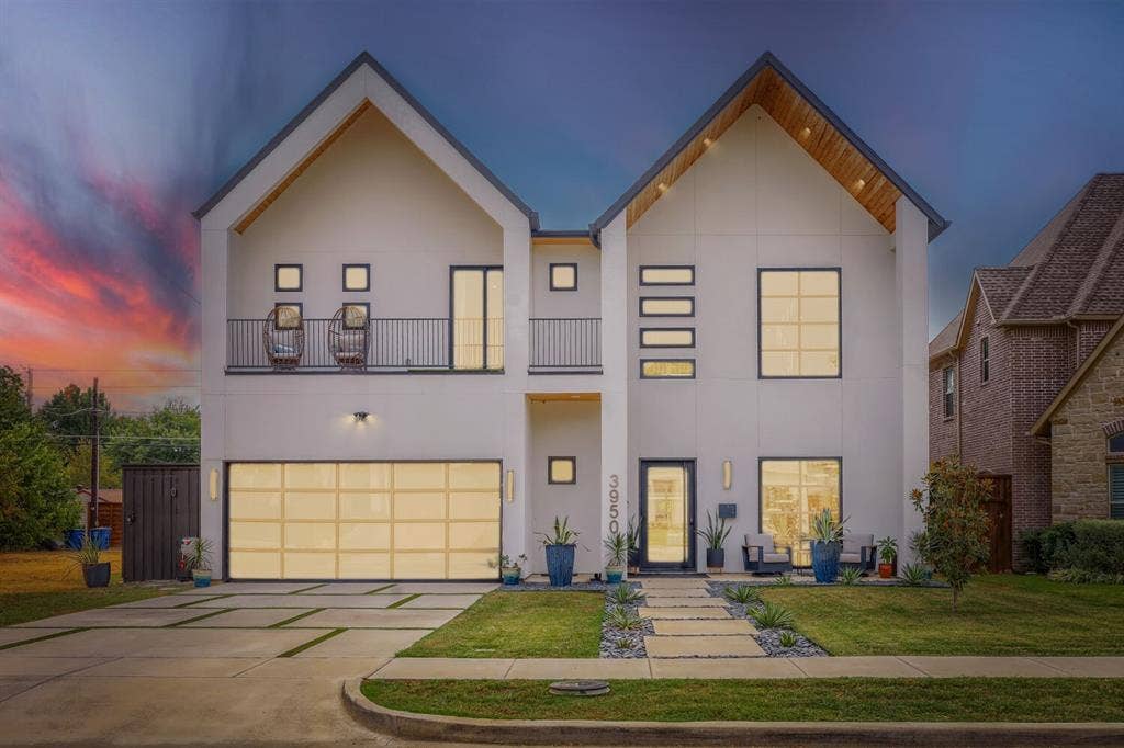 3950 Beechwood Lane, Dallas, TX 75220 Contemporary architectural style with prominent gables and a white exterior