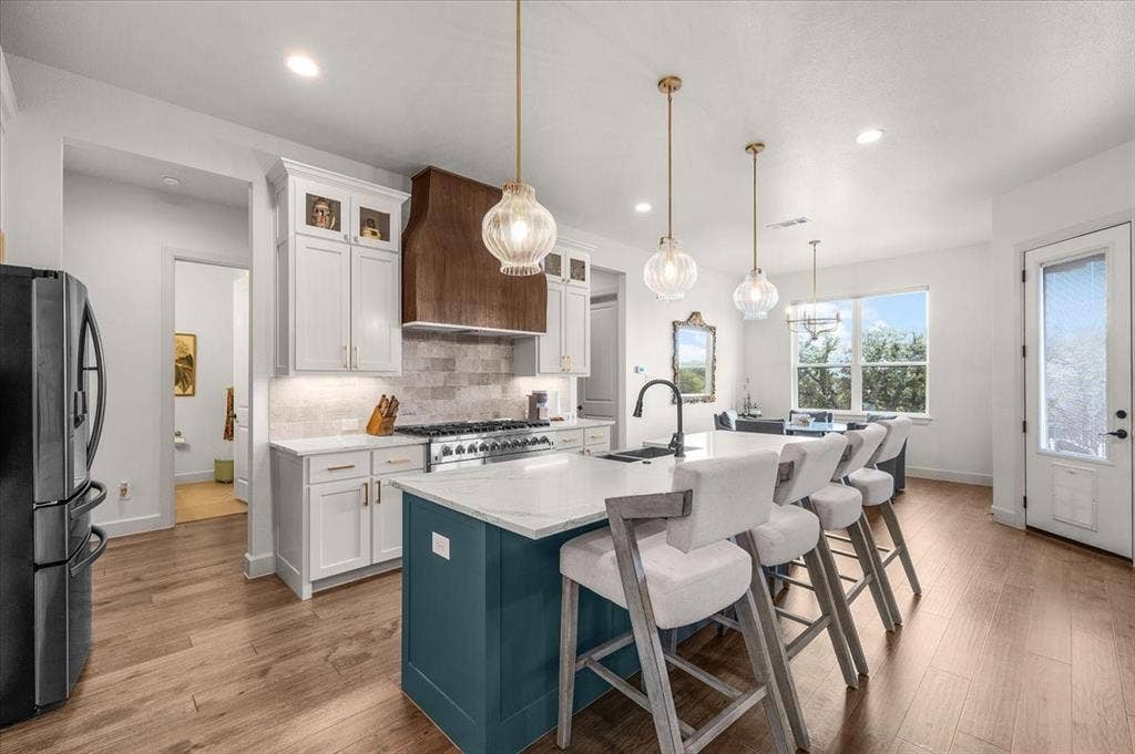 4305 Shale Bluff Court, Granbury, TX 76048 4305 Shale Bluff Court, Granbury, TX 76048