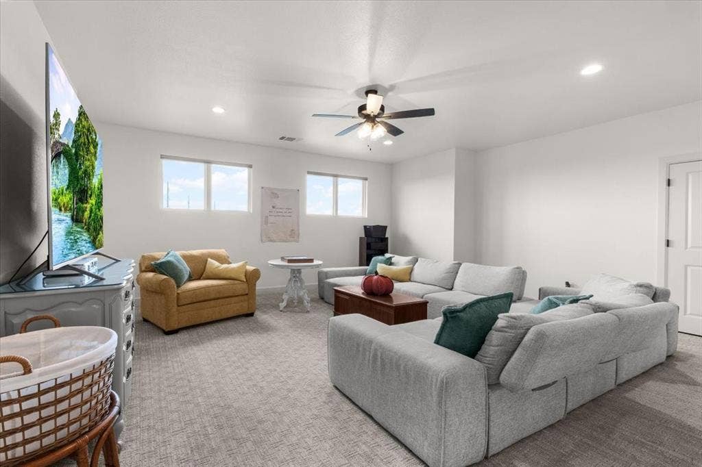 4305 Shale Bluff Court, Granbury, TX 76048 4305 Shale Bluff Court, Granbury, TX 76048