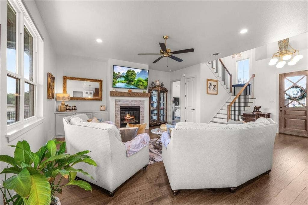 4305 Shale Bluff Court, Granbury, TX 76048 4305 Shale Bluff Court, Granbury, TX 76048
