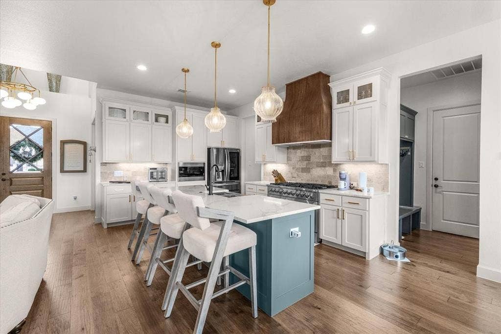 4305 Shale Bluff Court, Granbury, TX 76048 4305 Shale Bluff Court, Granbury, TX 76048