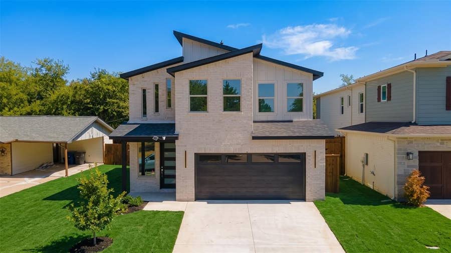 Property photo for 210 E Park Street, Little Elm, TX