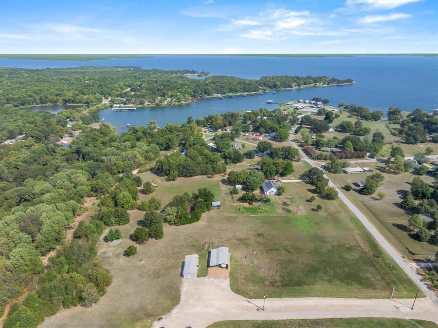 Property photo for 189 VZ County Road 3727, Wills Point, TX