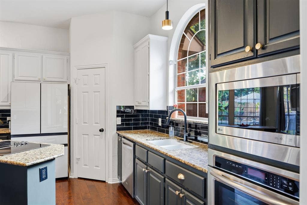 6416 Andora Drive, Plano, TX 75093 6416 Andora Drive, Plano, TX 75093