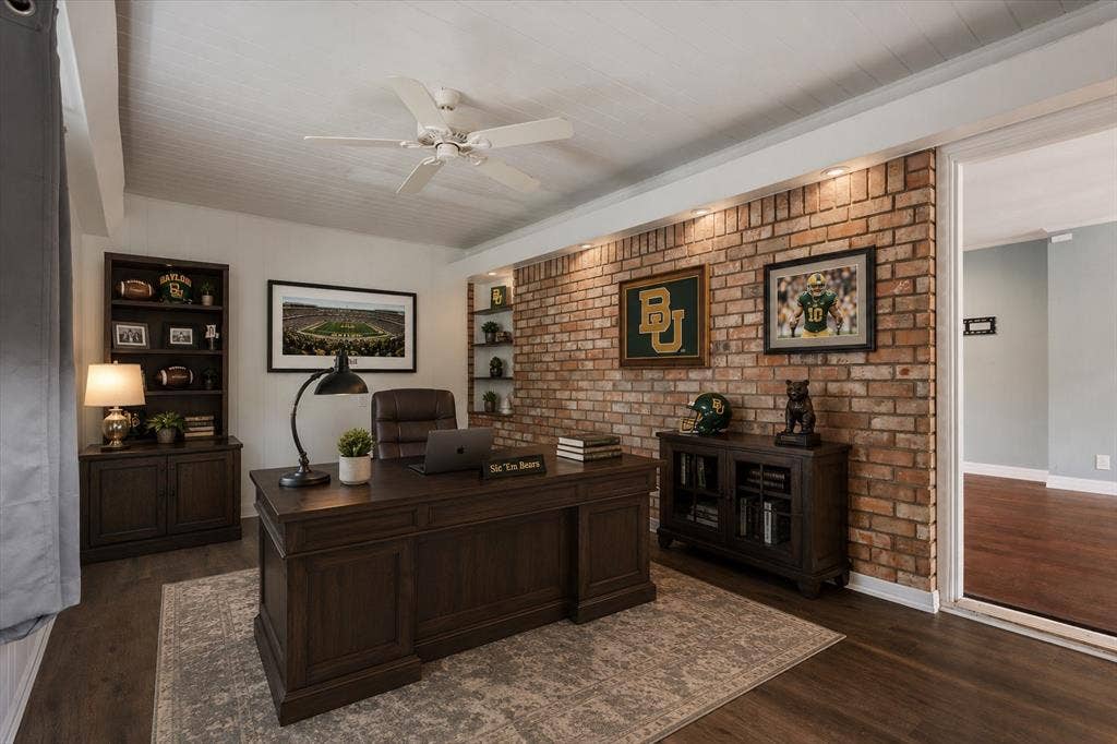 425 White Hall Road, Woodway, TX 76712 ai furnished