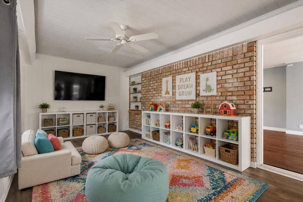 425 White Hall Road, Woodway, TX 76712 ai furnished/ options