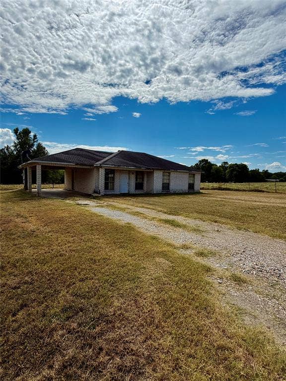 Property photo for 145 Lakeview Street, Avery, TX