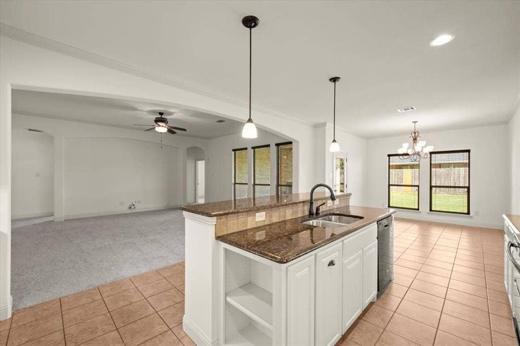 537 Zachary Drive, Weatherford, TX 76087 537 Zachary Drive, Weatherford, TX 76087