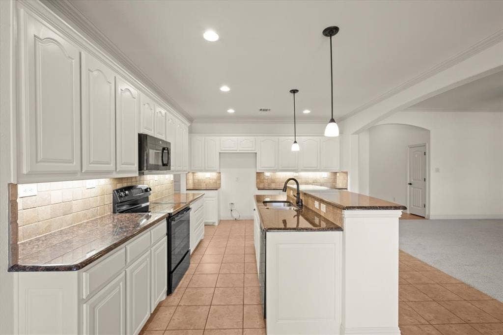 537 Zachary Drive, Weatherford, TX 76087 537 Zachary Drive, Weatherford, TX 76087