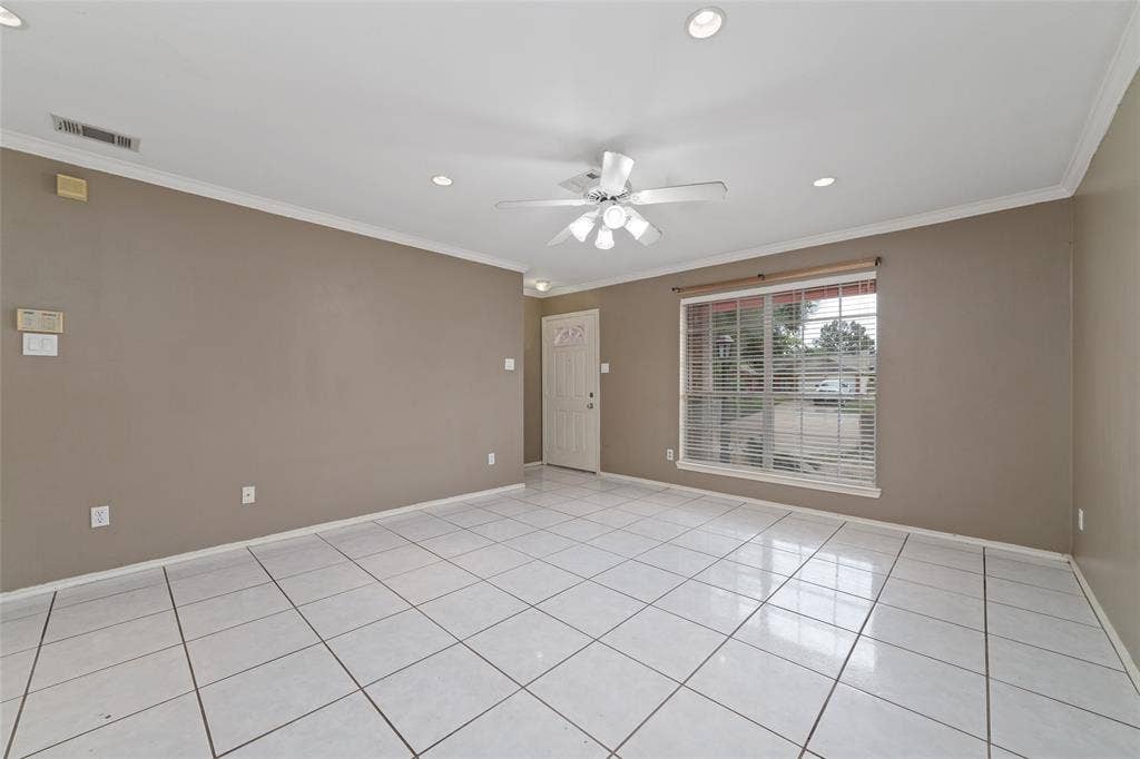 3306 Garrison Court, Houston, TX 77014 3306 Garrison Court, Houston, TX 77014