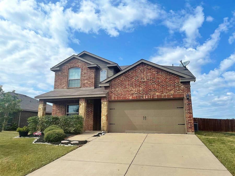Property photo for 208 Dye Drive, Royse City, TX