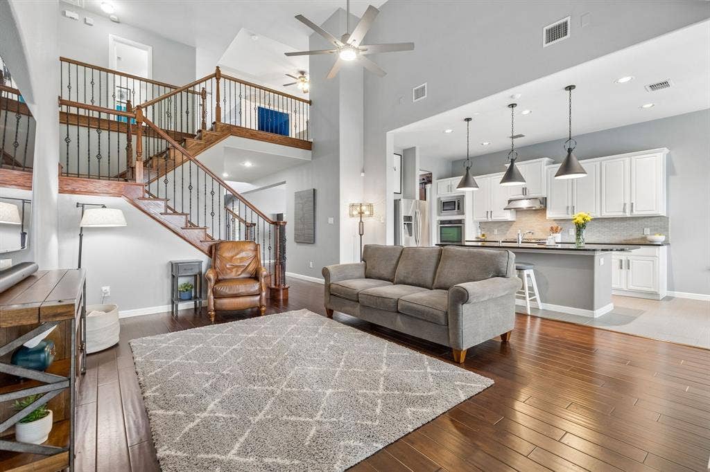 2627 Cotillion Drive, Sachse, TX 75048 2627 Cotillion Drive, Sachse, TX 75048