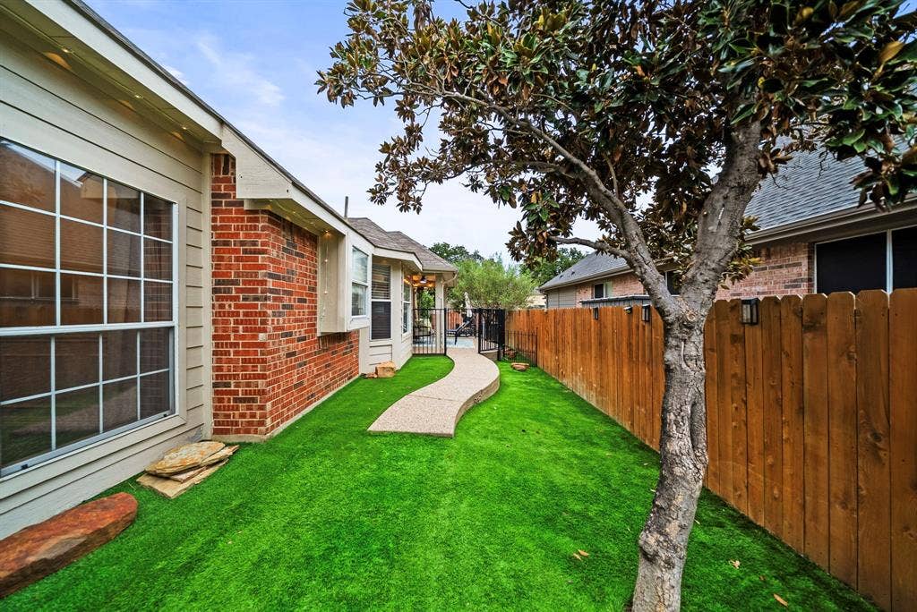 1112 Wentwood Drive, Corinth, TX 76210 1112 Wentwood Drive, Corinth, TX 76210