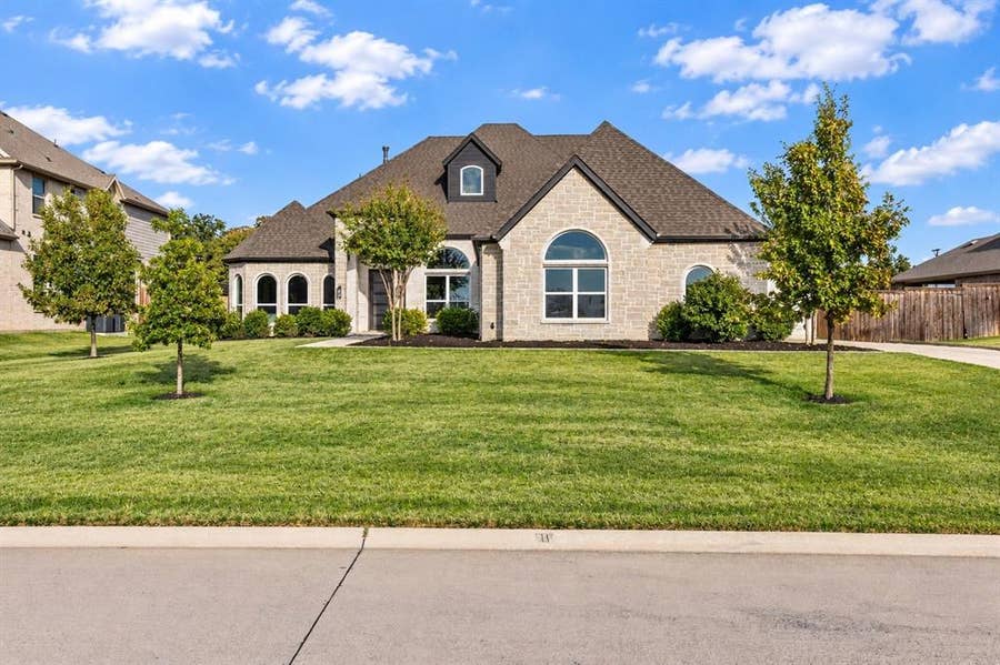 Property photo for 204 Colt Lane, Hickory Creek, TX