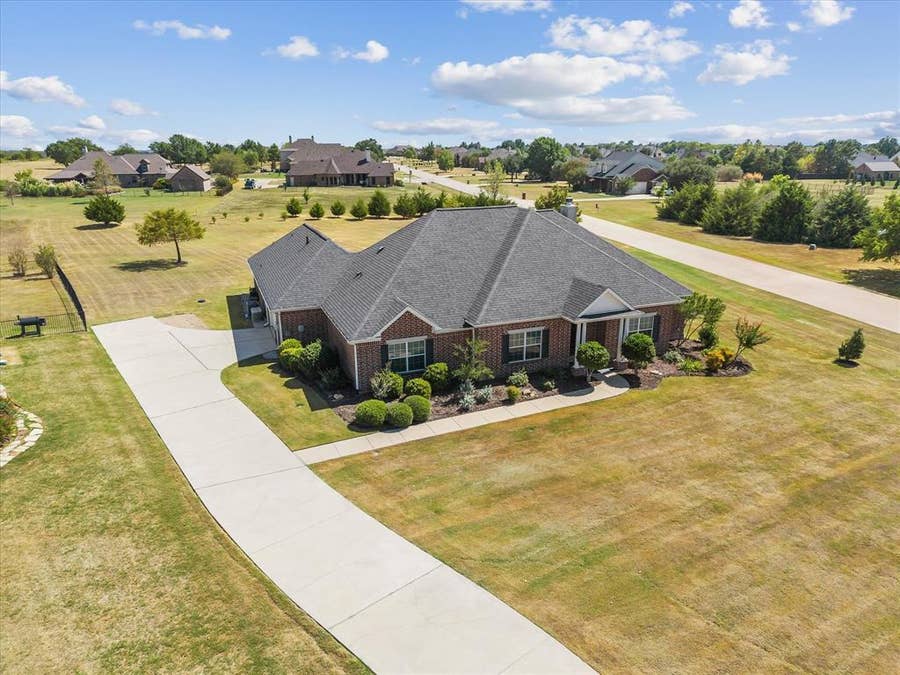 Property photo for 287 Pheasant Hill Drive, McLendon Chisholm, TX