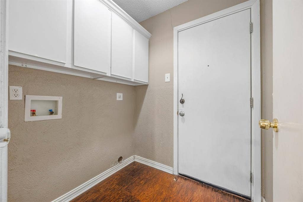 3425 18th Street, Plano, TX 75074 3425 18th Street, Plano, TX 75074