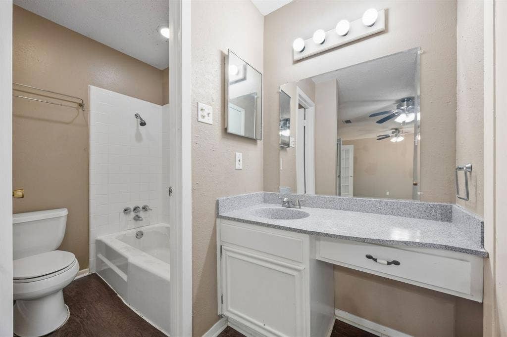 3425 18th Street, Plano, TX 75074 3425 18th Street, Plano, TX 75074