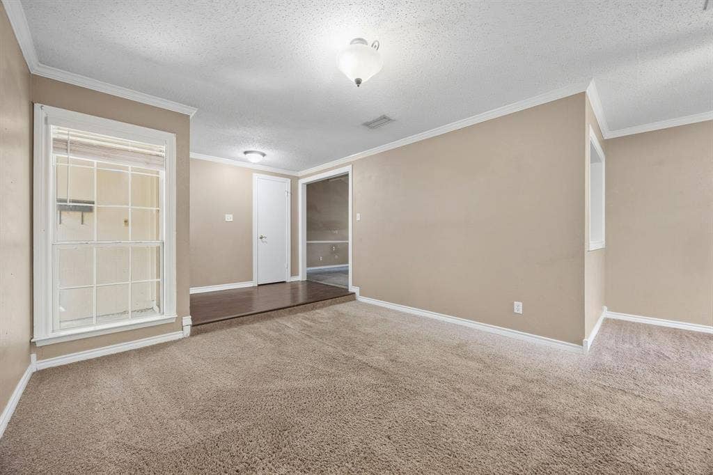 3425 18th Street, Plano, TX 75074 3425 18th Street, Plano, TX 75074