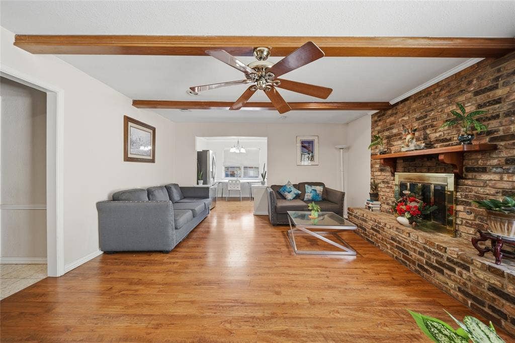 2909 Natalie Drive, Plano, TX 75074 2909 Natalie Drive, Plano, TX 75074