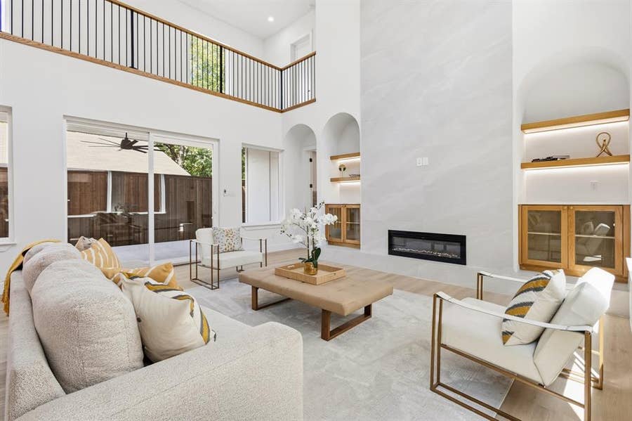 Property photo for 1507 Dennison Street, Dallas, TX
