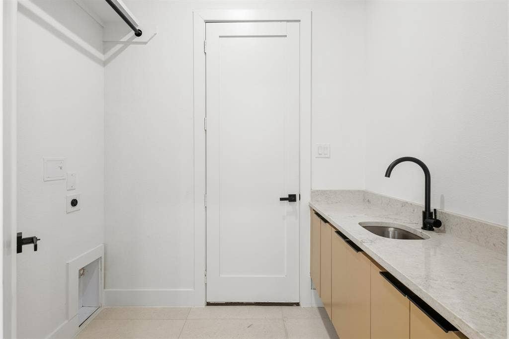 1507 Dennison Street, Dallas, TX 75212