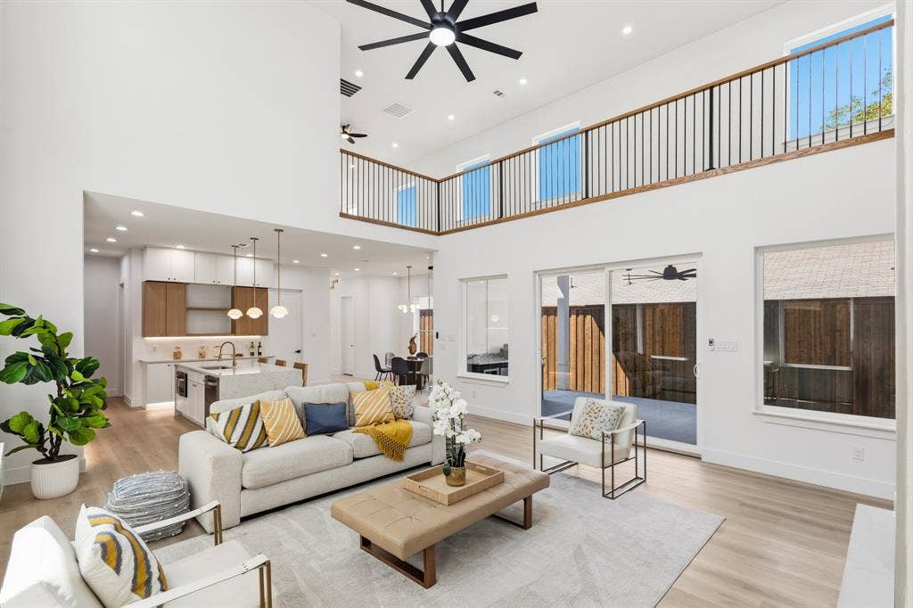 1507 Dennison Street, Dallas, TX 75212