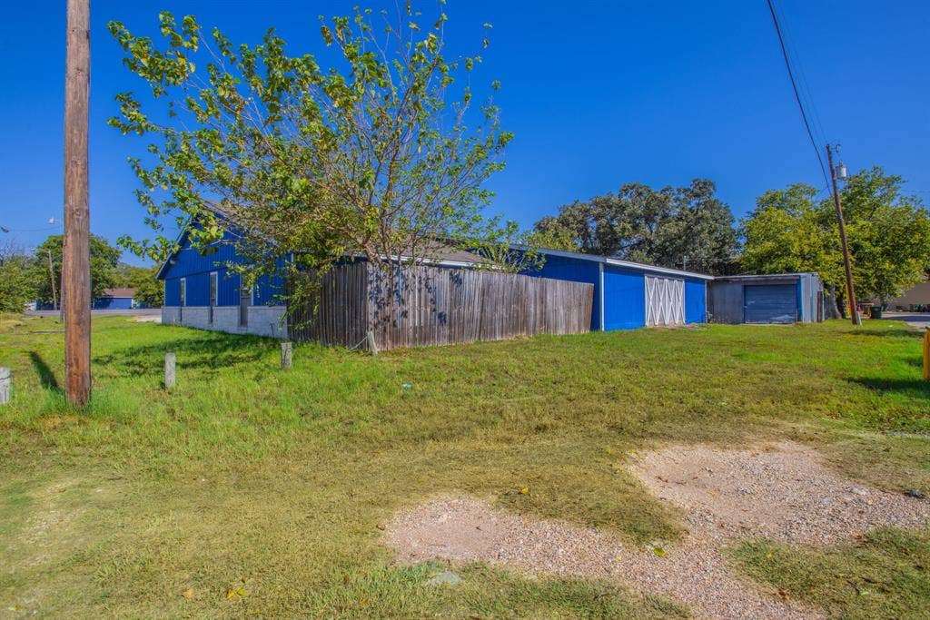 3715 Bellmead Drive, Bellmead, TX 76705