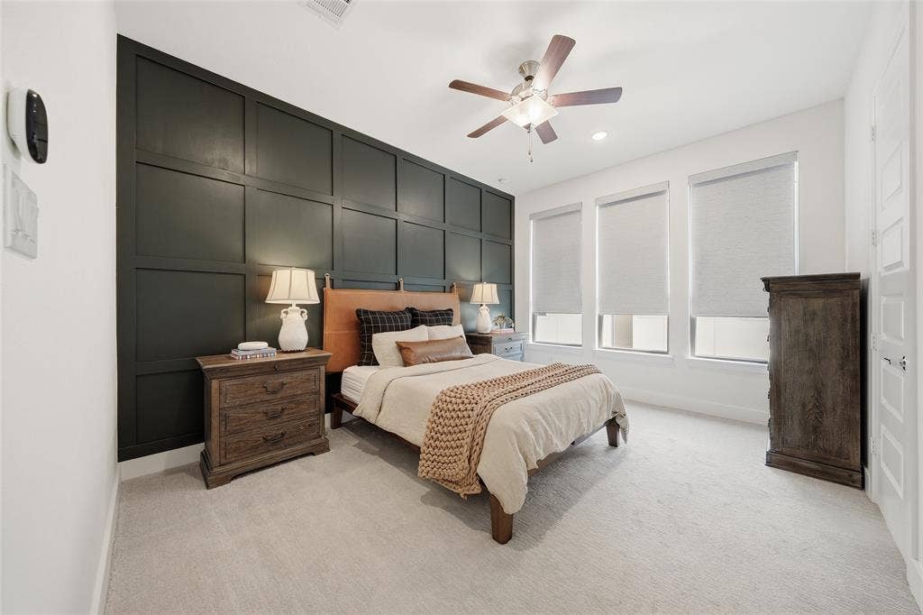 8261 Laflin Lane, Dallas, TX 75231 8261 Laflin Lane, Dallas, TX 75231