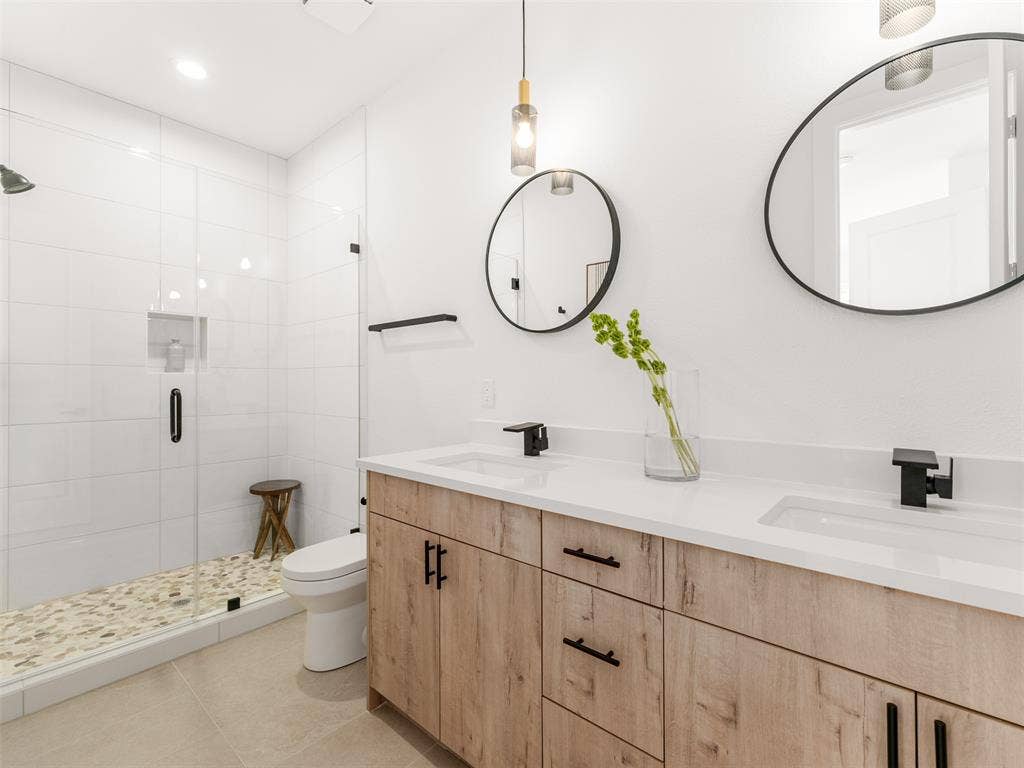 2015 N Prairie Avenue, #202, Dallas, TX 75204 2015 N Prairie Avenue, #202, Dallas, TX 75204