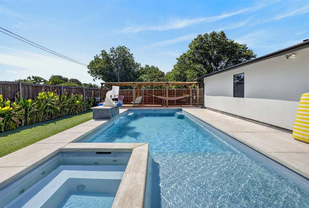 3193 Northaven Road, Dallas, TX 75229 3193 Northaven Road, Dallas, TX 75229
