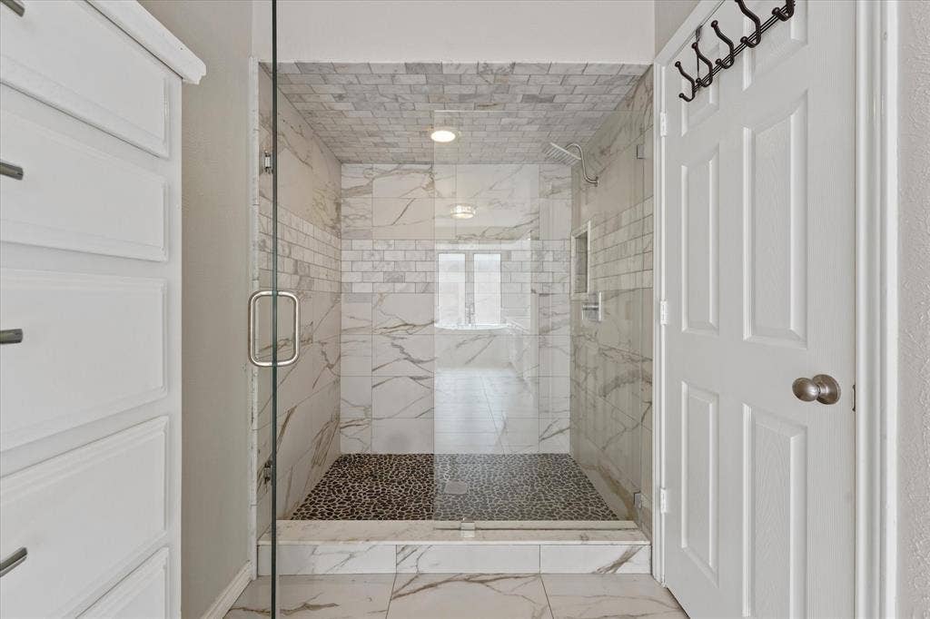 6620 Robin Willow Court, Dallas, TX 75248 6620 Robin Willow Court, Dallas, TX 75248