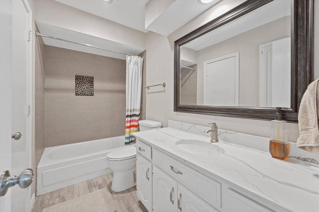 6620 Robin Willow Court, Dallas, TX 75248 6620 Robin Willow Court, Dallas, TX 75248