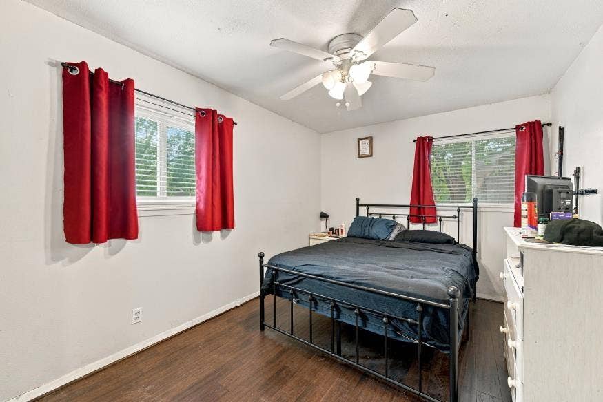 1204 W 4th Street, McGregor, TX 76657 1204 W 4th Street, McGregor, TX 76657