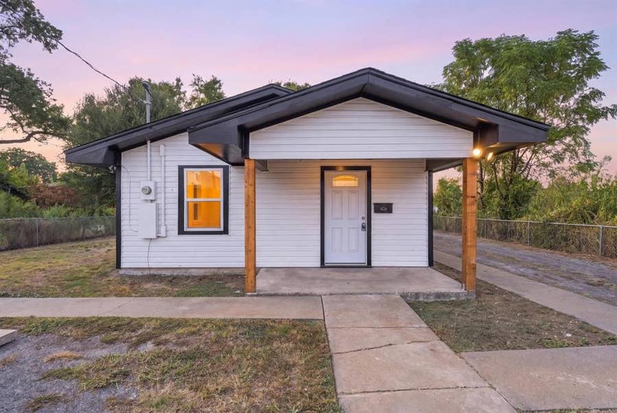 Property photo for 112 Rose Street, Marlin, TX