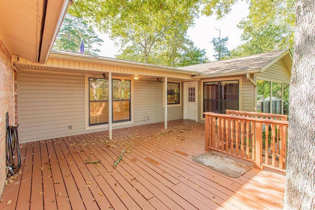 435 Lonestar, Hideaway, TX 75771 435 Lonestar, Hideaway, TX 75771