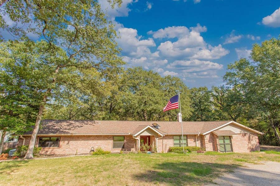 Property photo for 435 Lonestar, Hideaway, TX