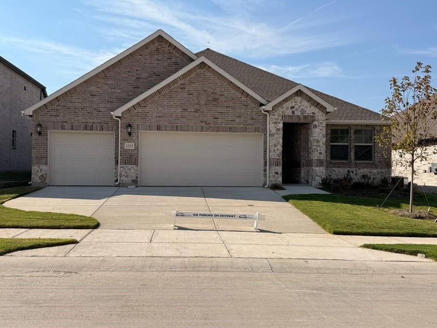 Property photo for 1313 Winters Way, McKinney, TX