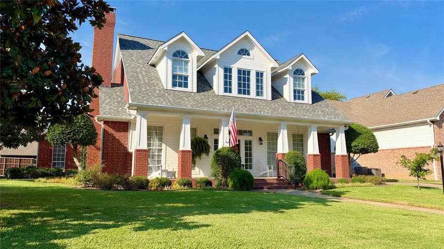 Property photo for 8 Griffith Court, Terrell, TX