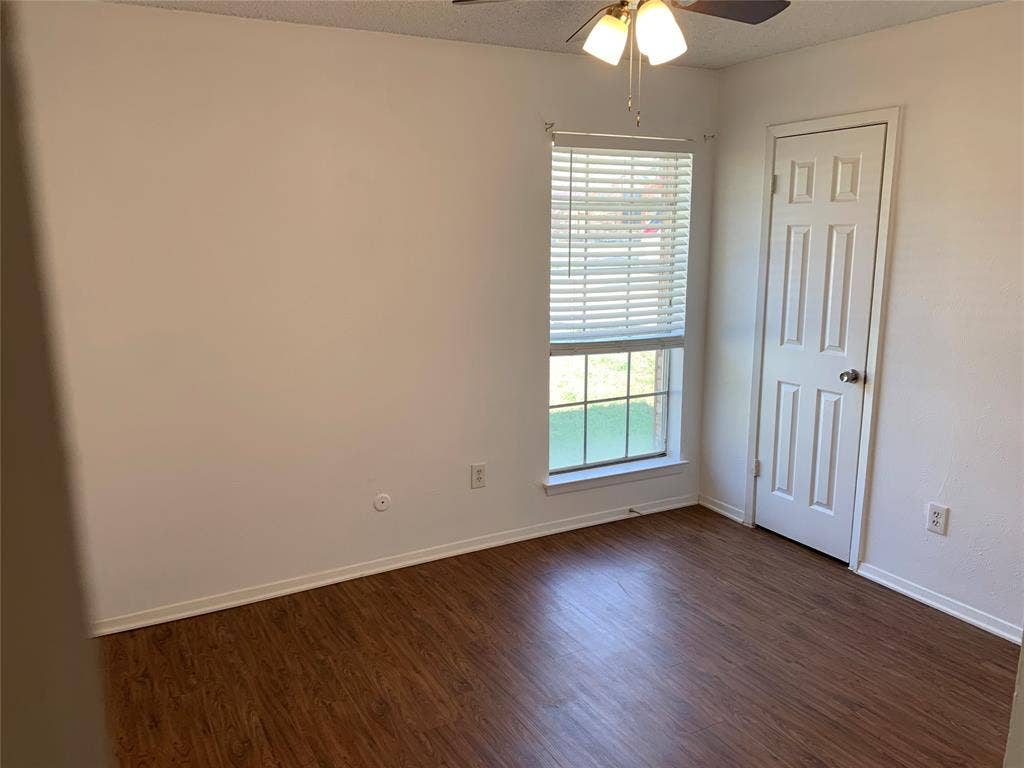 5804 Chadsford Court, Watauga, TX 76148
