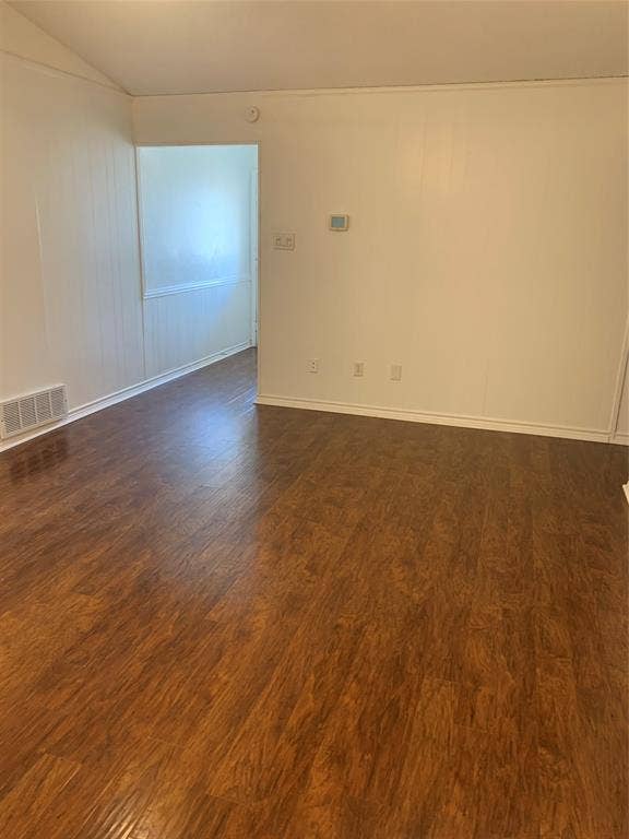 5804 Chadsford Court, Watauga, TX 76148