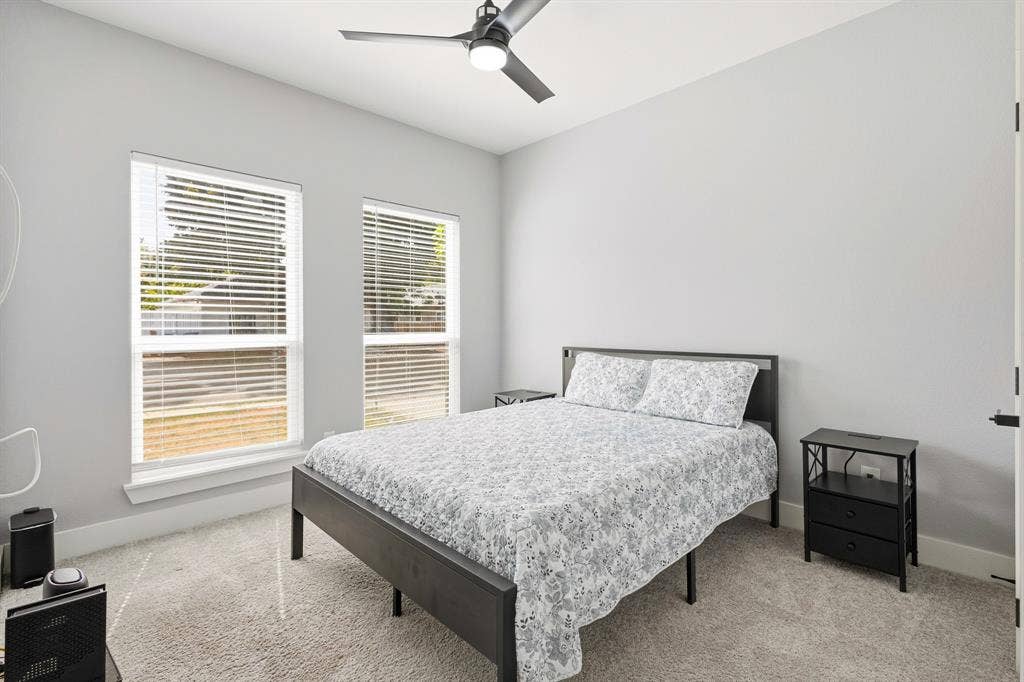 3901 Hamilton Avenue, Dallas, TX 75210 3901 Hamilton Avenue, Dallas, TX 75210