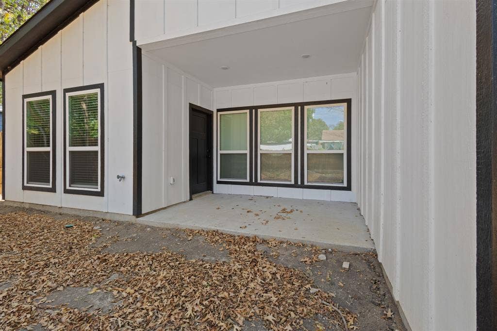 3901 Hamilton Avenue, Dallas, TX 75210 3901 Hamilton Avenue, Dallas, TX 75210