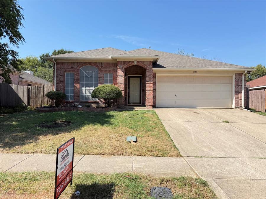 Property photo for 6006 Brook Forest Drive, Arlington, TX