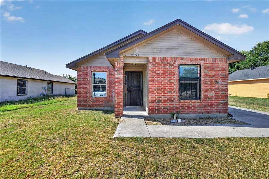 Property photo for 5304 Carol Avenue, Fort Worth, TX