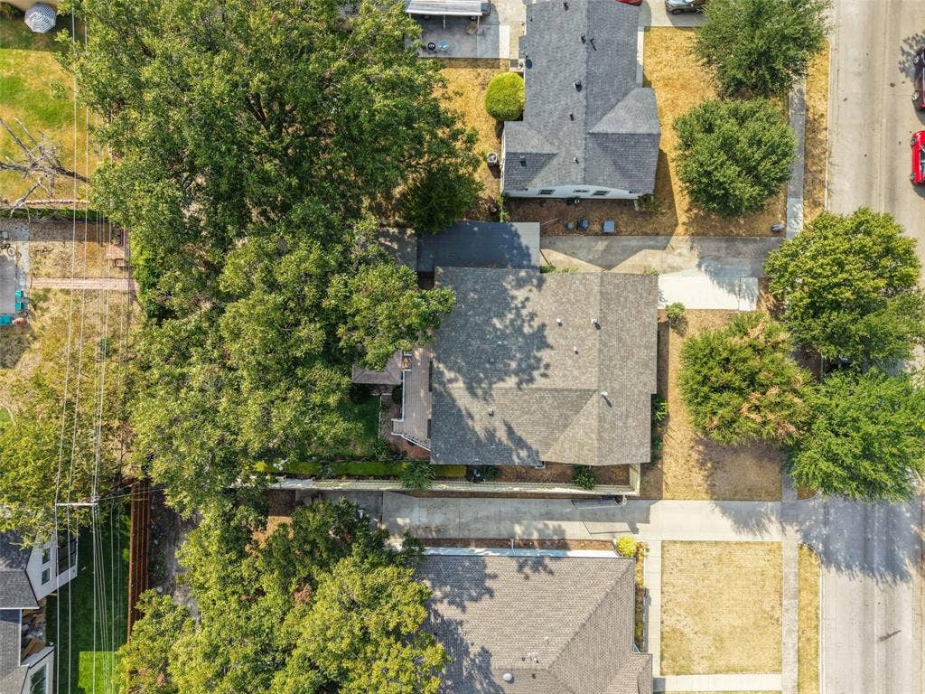 3760 Davila Drive, Dallas, TX 75220 3760 Davila Drive, Dallas, TX 75220