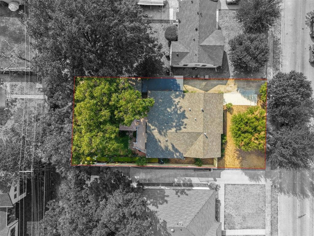 3760 Davila Drive, Dallas, TX 75220 3760 Davila Drive, Dallas, TX 75220