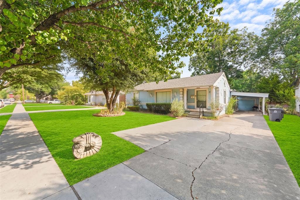 3760 Davila Drive, Dallas, TX 75220 3760 Davila Drive, Dallas, TX 75220