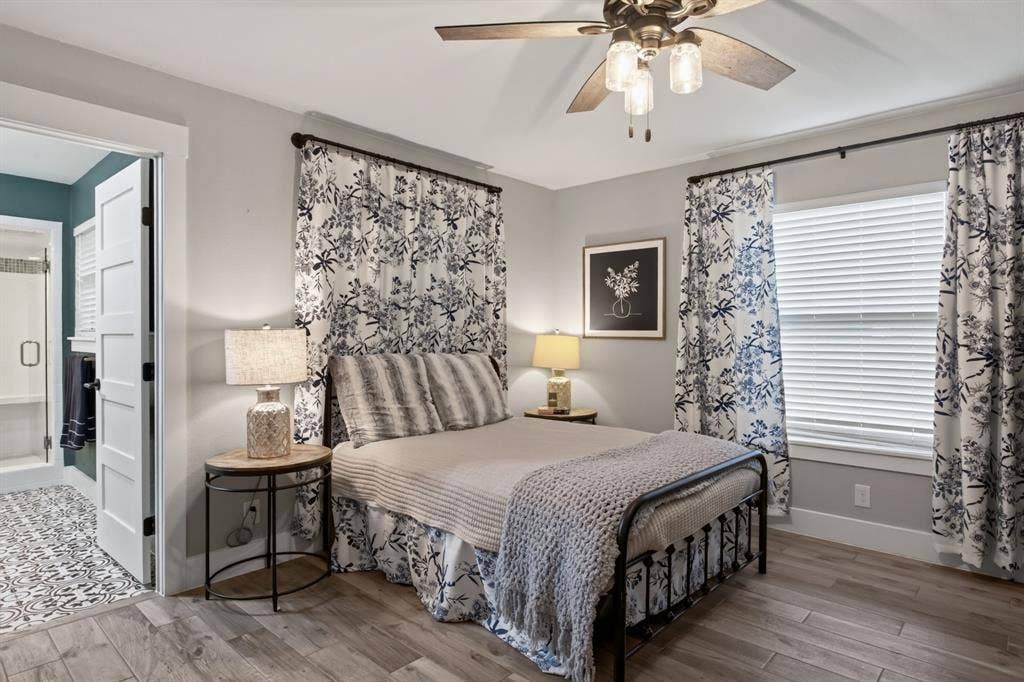 113 Red Oak Lane, Flower Mound, TX 75028 113 Red Oak Lane, Flower Mound, TX 75028