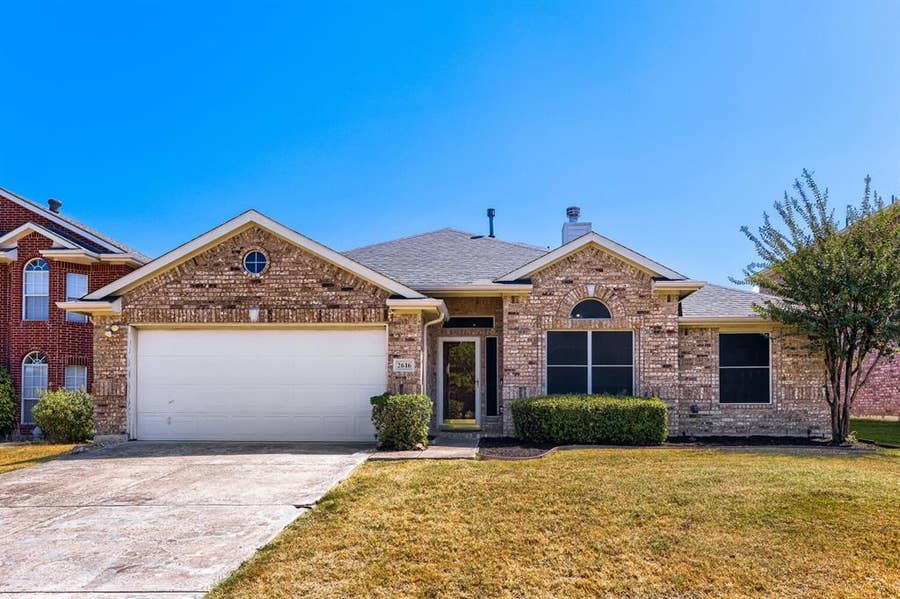 Property photo for 2616 Cantura Drive, Mesquite, TX