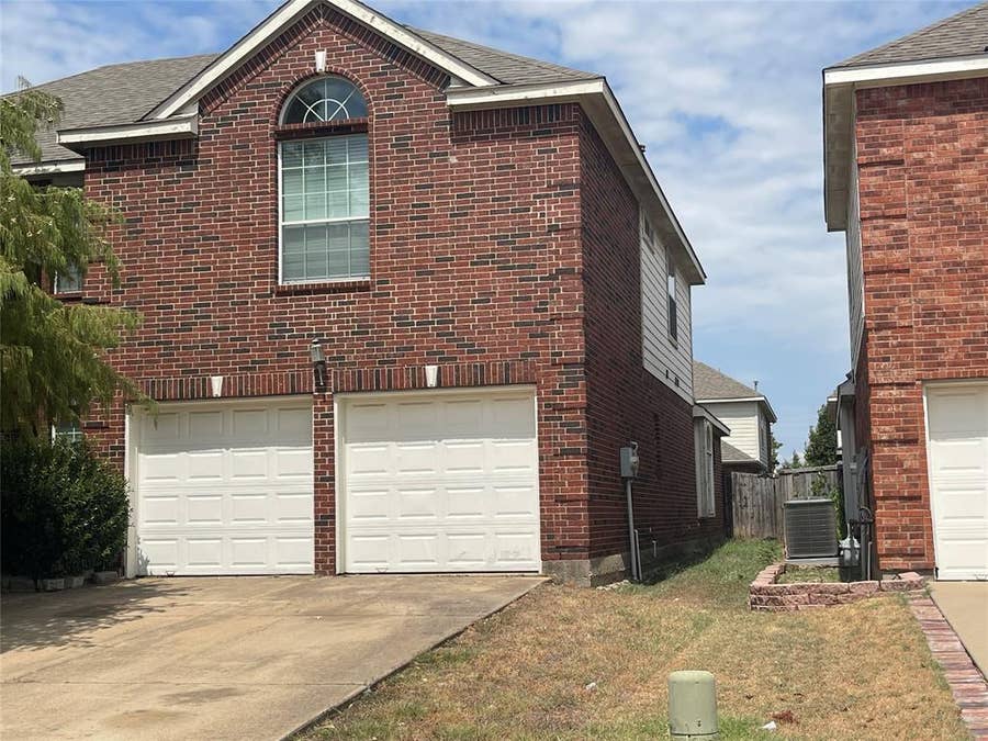 Property photo for 2740 Eastland Drive, Grand Prairie, TX